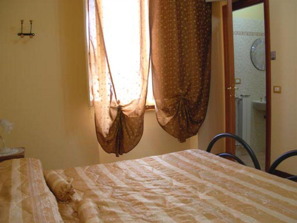 Soggiorno Karaba Florence Luaran gambar